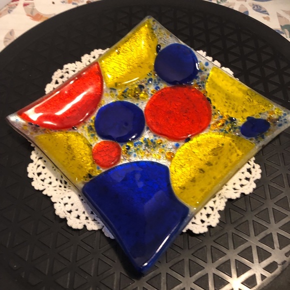 Confetti and Circles Fused Art Glass Square Trinket Dish 5 1/2” Square (8” Dia) - Picture 2 of 6
